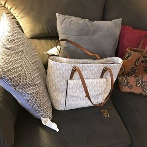 Michael Kors tote